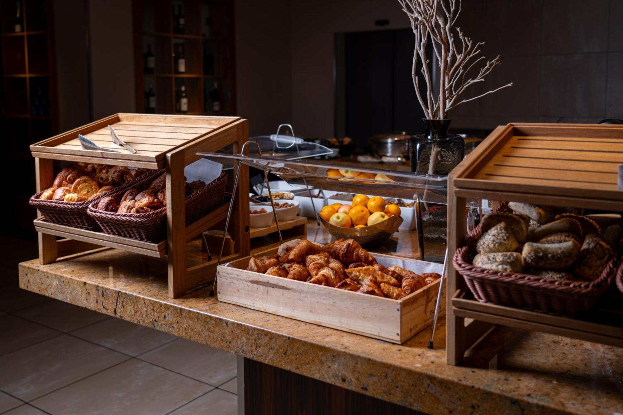 Moevenpick Hotel Geneva Meyrin Εξωτερικό φωτογραφία