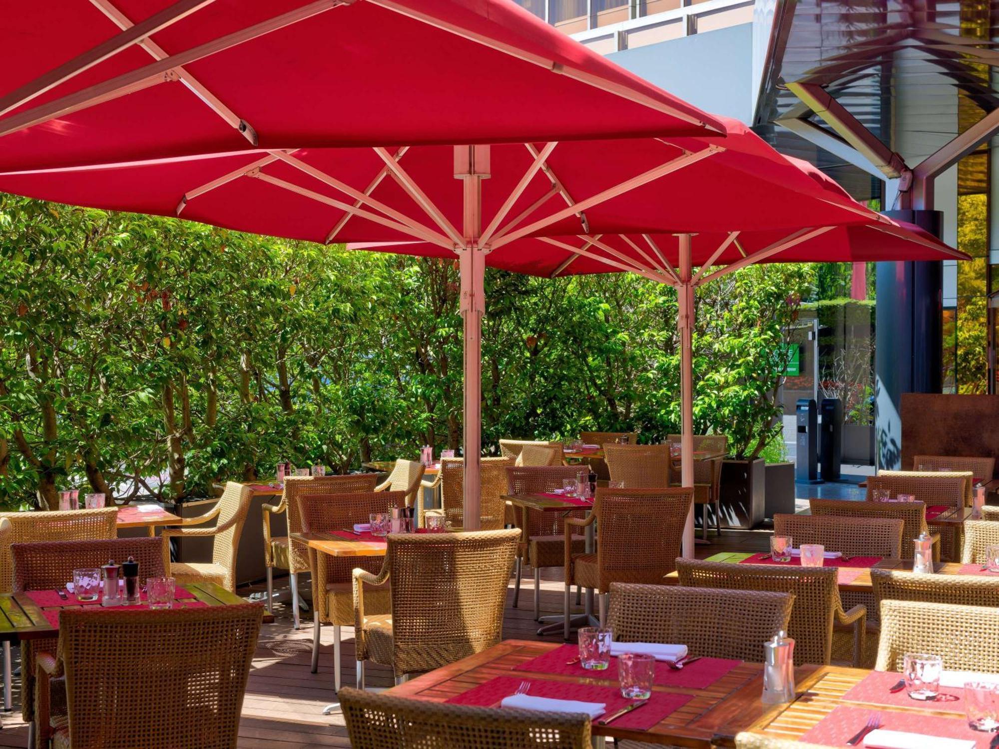 Moevenpick Hotel Geneva Meyrin Εξωτερικό φωτογραφία
