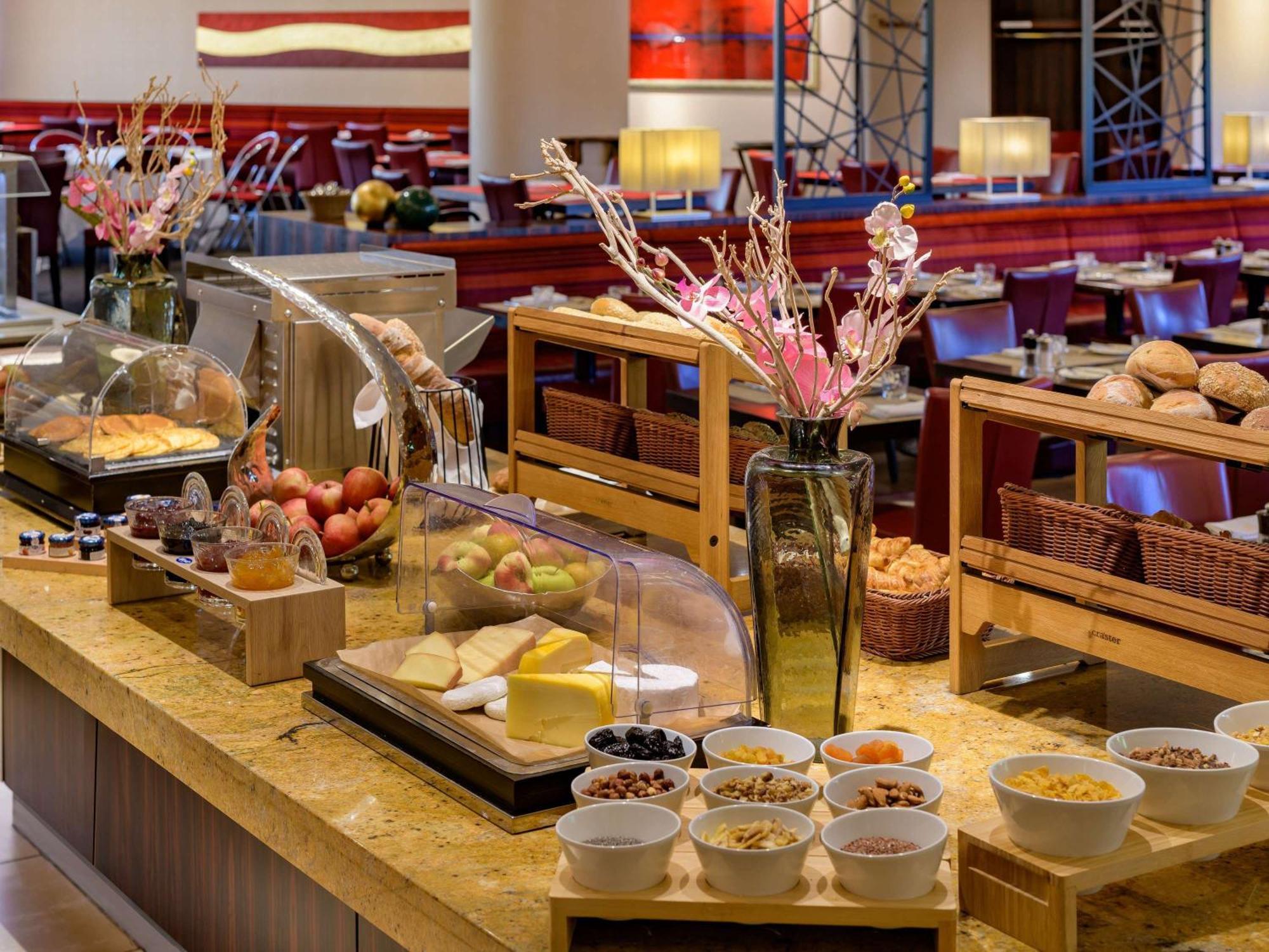 Moevenpick Hotel Geneva Meyrin Εξωτερικό φωτογραφία