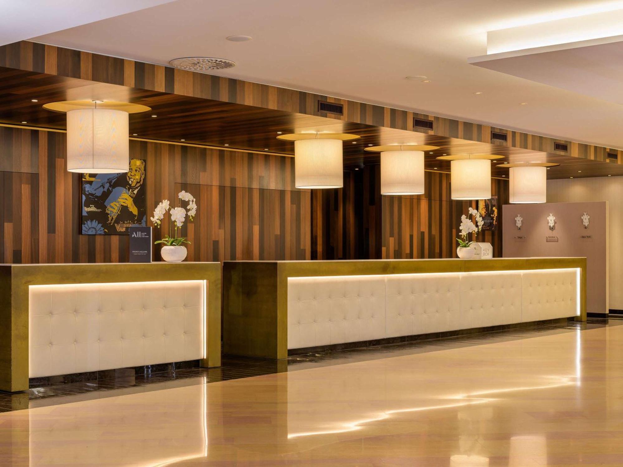 Moevenpick Hotel Geneva Meyrin Εξωτερικό φωτογραφία